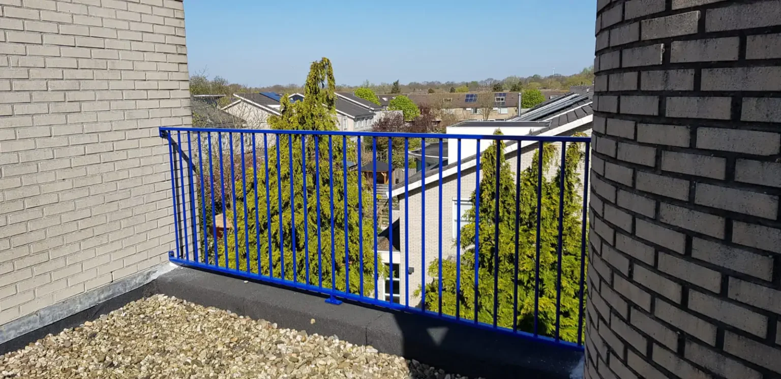 Balkonhekwerk-Sierhekwerk-op-balkon-dakterras-Hekwerk-Soest-B.V-42