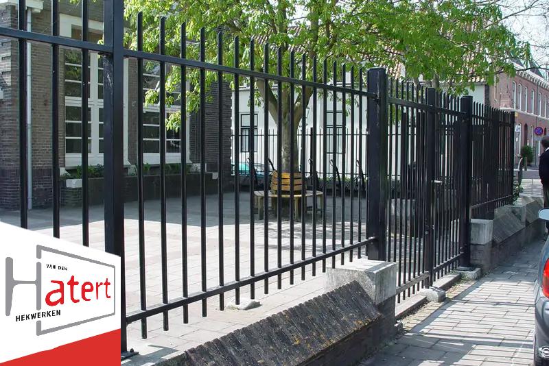 spijlen-type2_0003s_0001_Spijlenhekwerk-Spijlhekwerk-Spijlenhek-met-doorgestoken-spijlen-van-Hekwerk-Soest-B.V-174.jpg